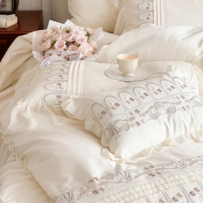 Princess wedding flowers embroidery cream bedding set bedroom