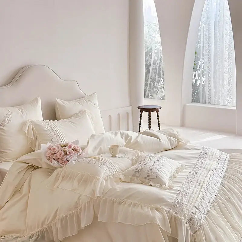 Princess wedding flowers embroidery cream bedding set bedroom