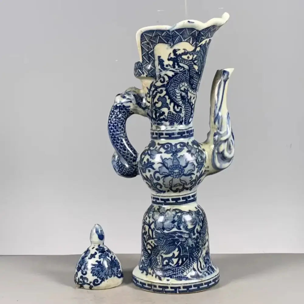 Qing blue & white dragon pattern porcelain vase living room decor