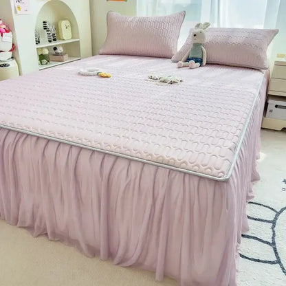 Quilted pink bed skirt set with silver trim bedroom bed pad