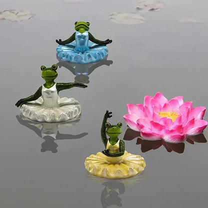 Realistic dark green & beige floating crocodile head garden water decor
