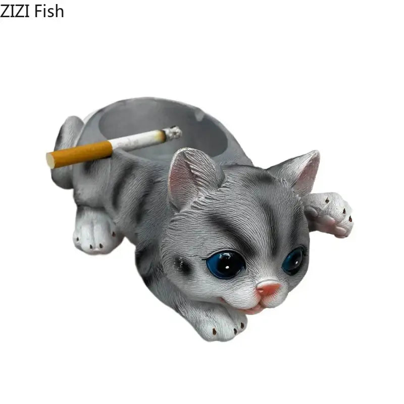 Realistic gray cat resin ash tray office table decor