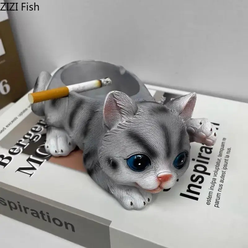Realistic gray cat resin ash tray office table decor