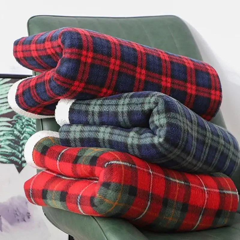 Red and green cozy coral fleece plaid blanket bedroom throw