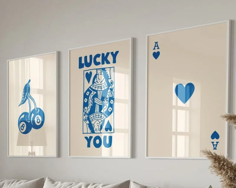 DecorBites™ Retro Queen of Hearts Wall Art Set