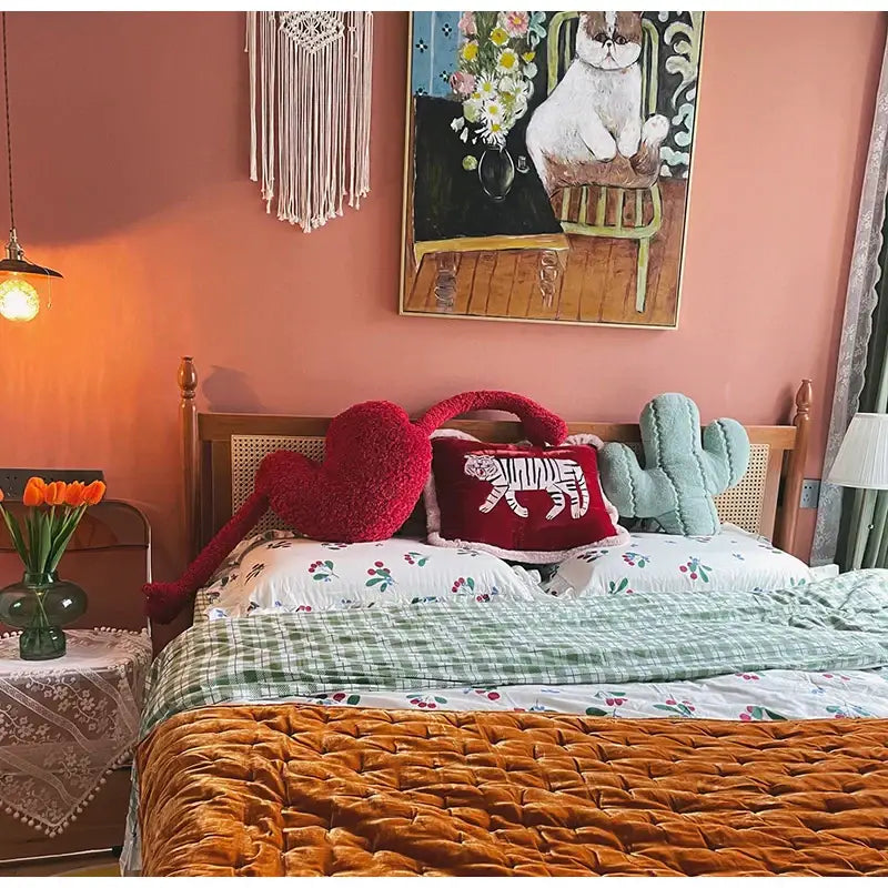 Retro red velvet tiger embroidery cushion cover living room decor