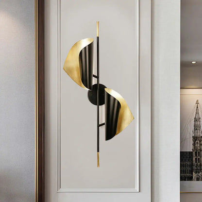 DecorBites™ Ribbed Curved Sheet Sconce - Postmodern 2 Heads Wall Mount Lighting for Stair - Black & Gold