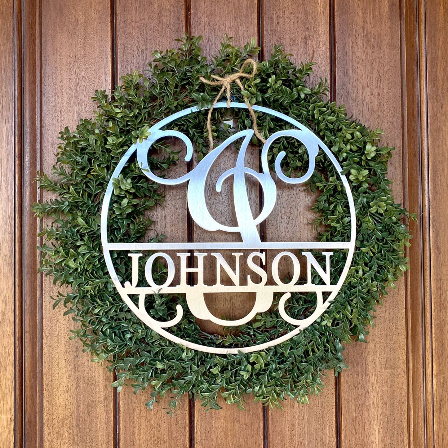 [COL] Circle Monogram With Name - Monogram Last Name Signs for Home
