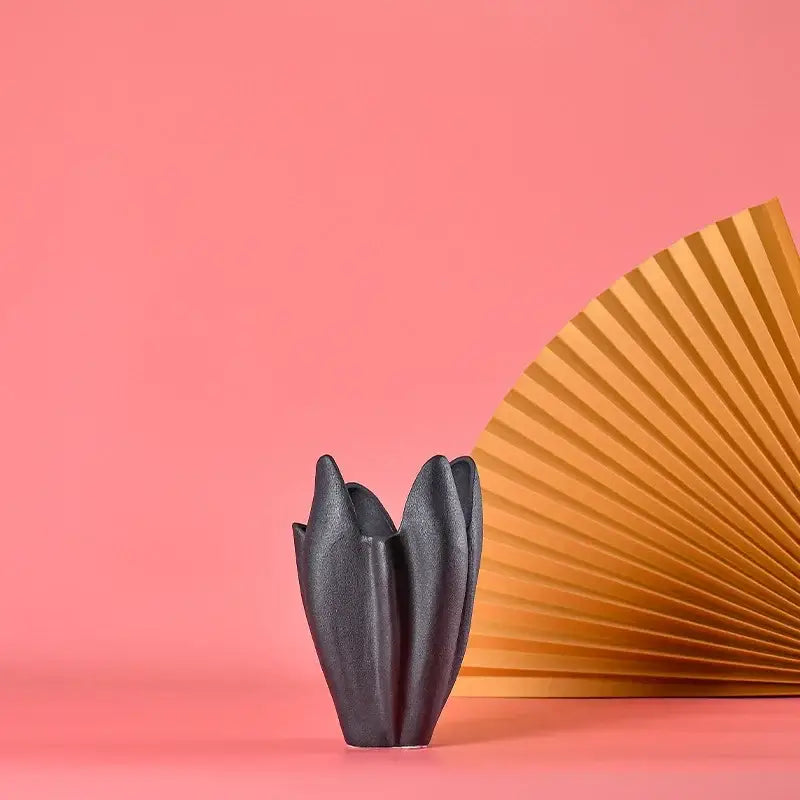Sculpted petal black texture ceramic vase living room decor