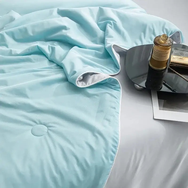 Silky light blue cooling queen quilt bedroom summer comforter