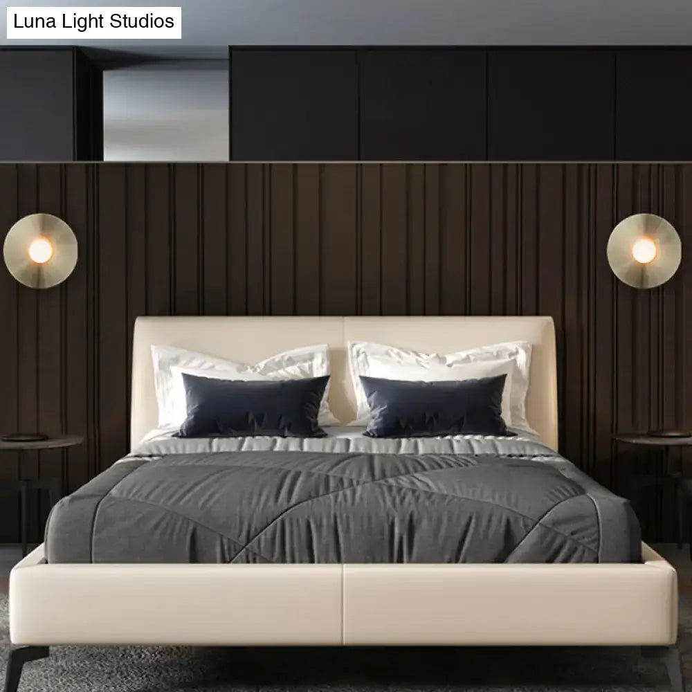 Simplicity brushed brass circular wall light fixture bedroom sconce