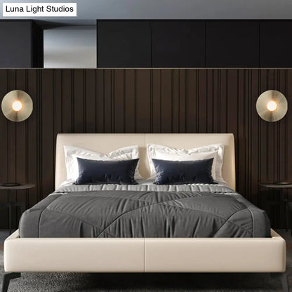 DecorBites™ Simplicity Circle Metal Wall Light Fixture - Elegant Gold Bedside Lamp