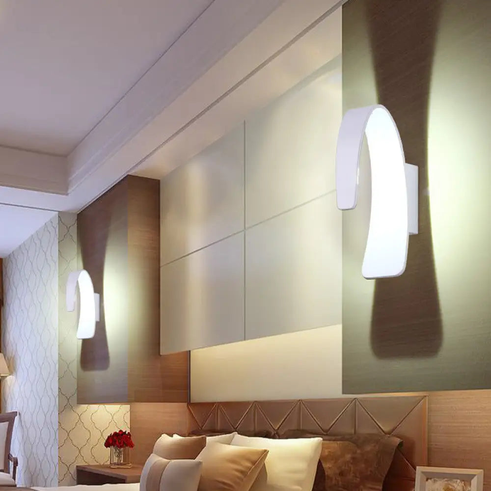 DecorBites™ Sleek Aluminum LED Wall Sconce for Cozy Living Rooms - Warm/White Light