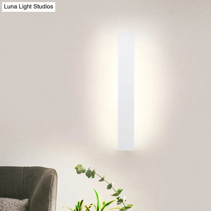 DecorBites™ Sleek LED Wall Lighting: Aluminum Shade Black/White Finish Sconce for Bedroom