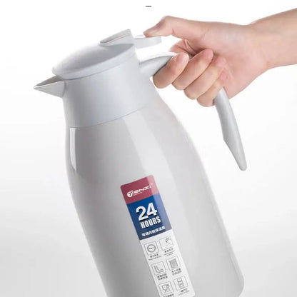 Sleek silver stainless steel insulavacuum bottle kitchen thermos