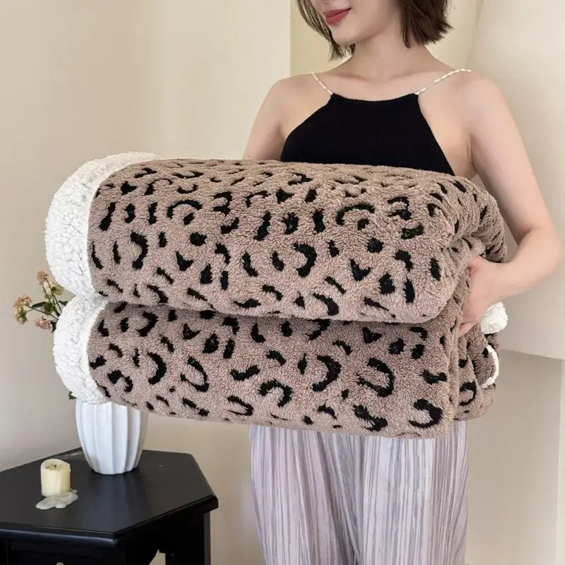 Soft leopard print double layered wool blanket bedroom throw
