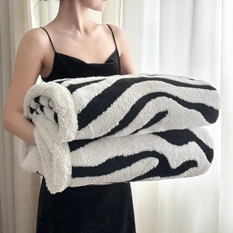 Soft leopard print double layered wool blanket bedroom throw