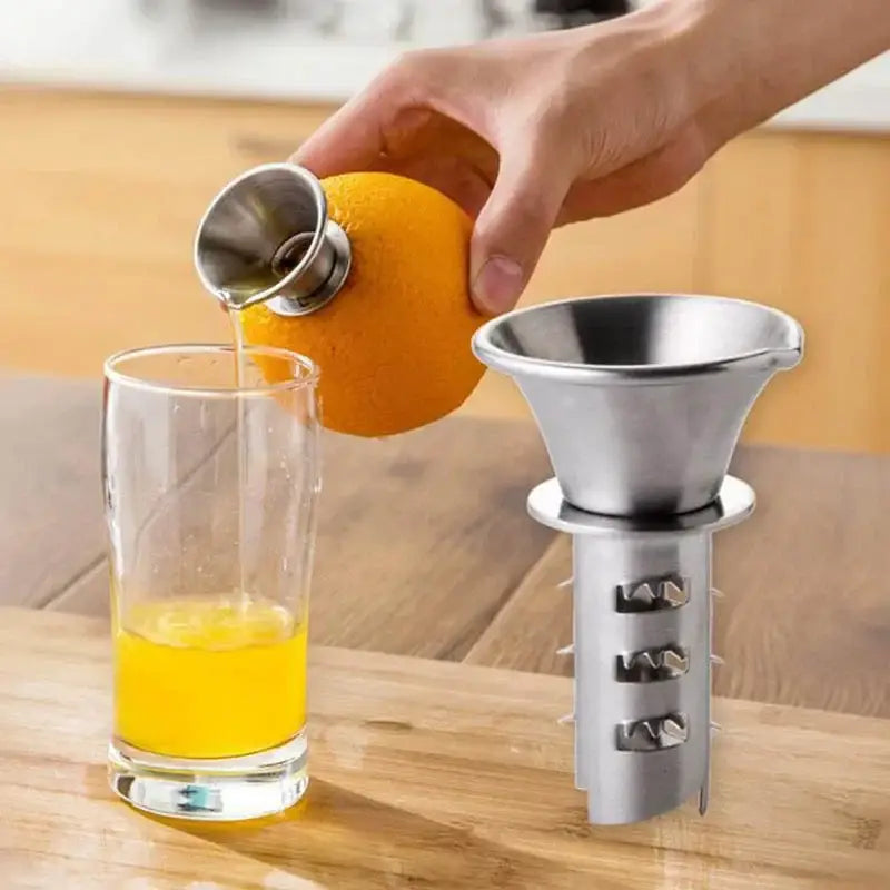 Stainless steel lemon squeezer juicer pourer for kitchen citrus