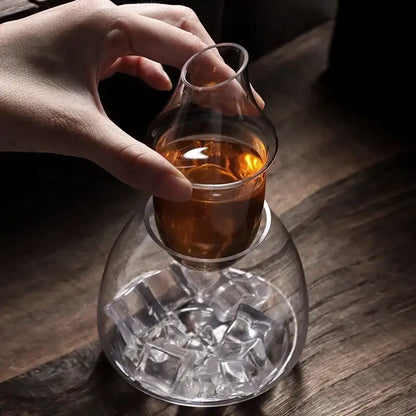 Teardrop glass wine pot for dining room and bar