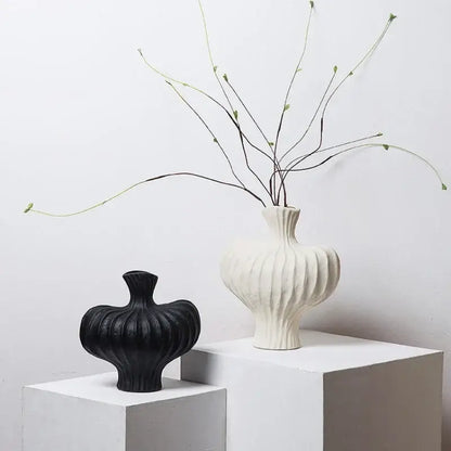 Terracotta heart fringe heterophore vase living room ceramic decor