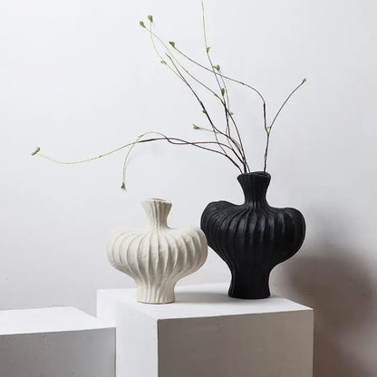 Terracotta heart fringe heterophore vase living room ceramic decor