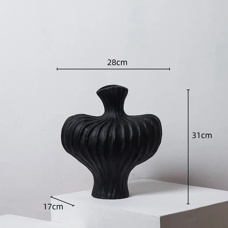 Terracotta heart fringe heterophore vase living room ceramic decor