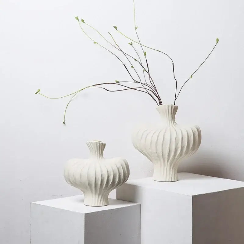 Terracotta heart fringe heterophore vase living room ceramic decor
