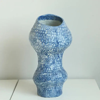 Textured blue & white ceramic vase hydroponic living room set