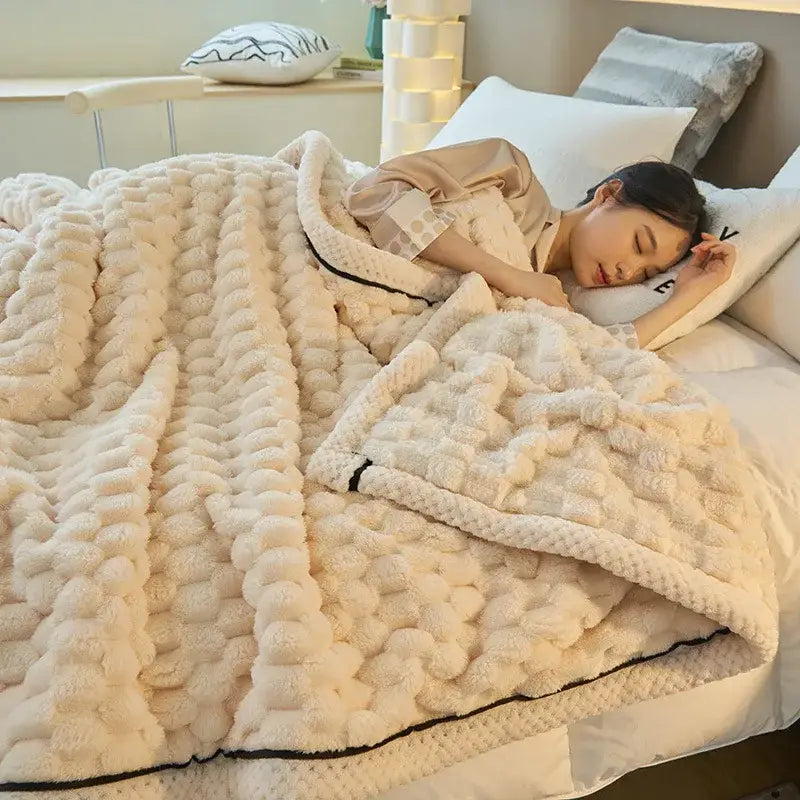 Textured cream coral fleece warm blanket bedroom quilt with black trim