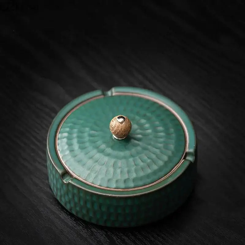 Textured green ceramic ashtray with lid living room smoking accessory
