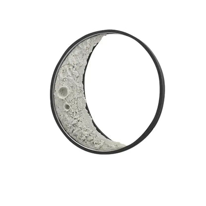 Textured moon crescent wall lamp – garden terrace warm lighting