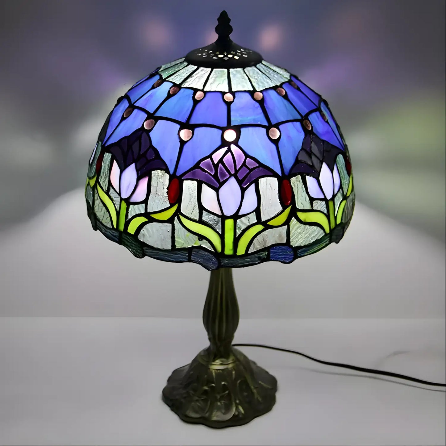 Mini Tiffany-Inspired Lamp with Tulip Glass Design