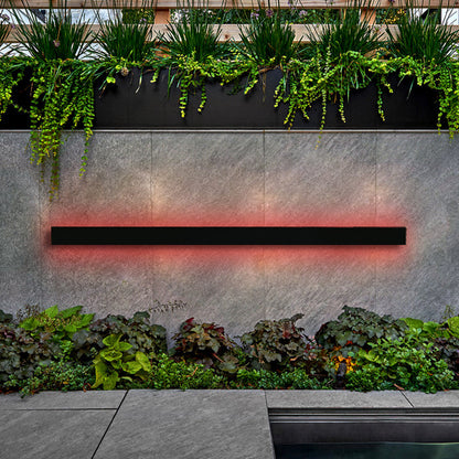 Svelte RGB Outdoor Lamp