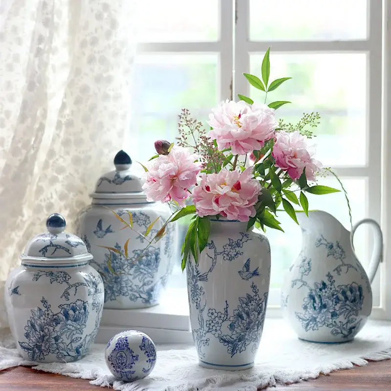 Vintage blue & white porcelain vase living room floral decor jar