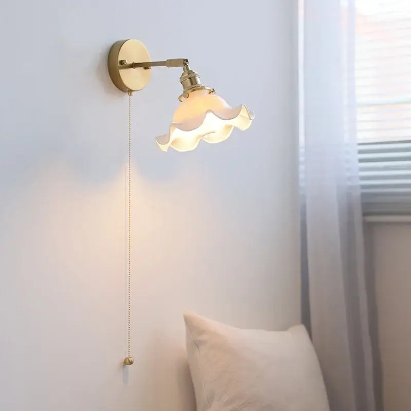 Vintage brass and ruffled glass ceramic led wall light bathroom mirror