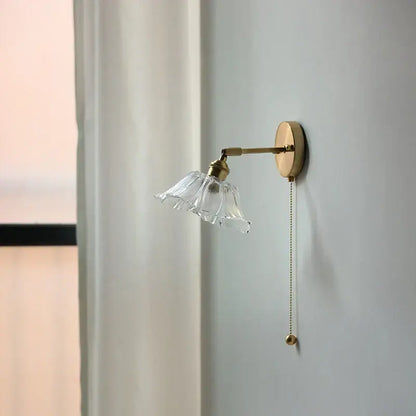 Vintage brass fluted glass bedside sconce wall light for bedroom