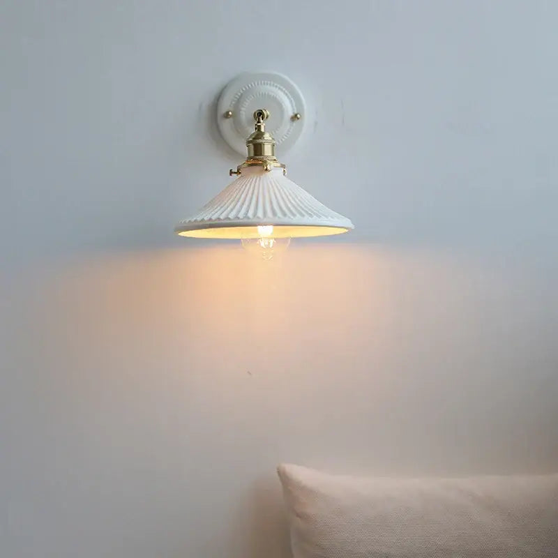 Vintage ceramic led wall lamp bedroom white ridged sconce