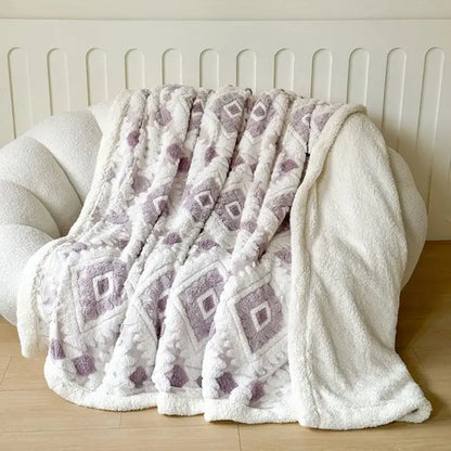White and pink geometric jacquard taff velvet blanket bedroom throw