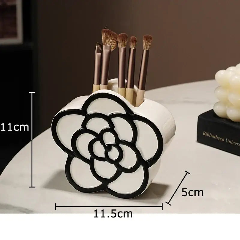 White & black butterfly ceramic tissue box bedroom decor
