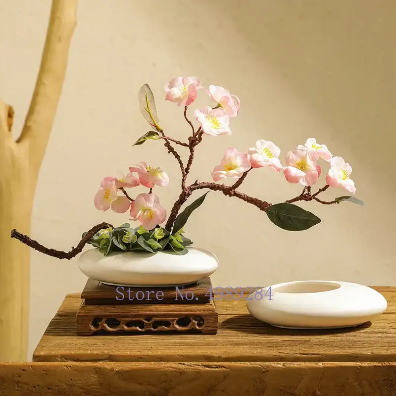 White cobblestone deformation ceramic vase for living room decor