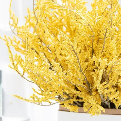 White dried baby’s breath lavender bouquet living room paper box vase