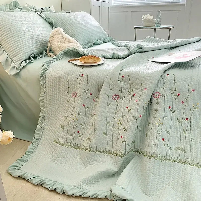 White fresh flower embroidered quilt set bedroom ruffled cotton bedding