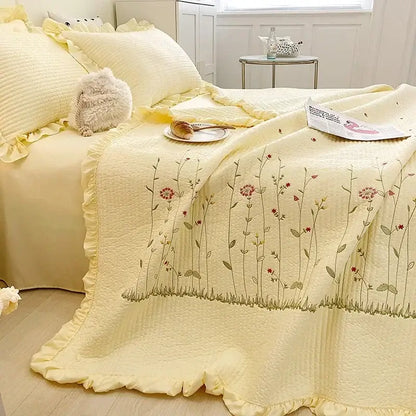 White fresh flower embroidered quilt set bedroom ruffled cotton bedding
