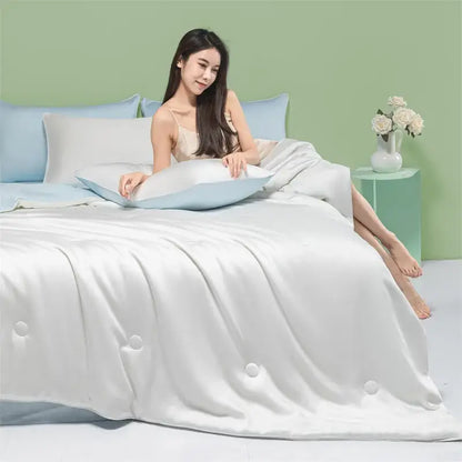 White & light blue cool feel summer quilt bedroom blanket