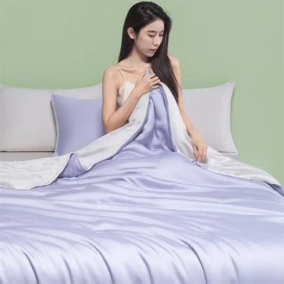 White & light blue cool feel summer quilt bedroom blanket