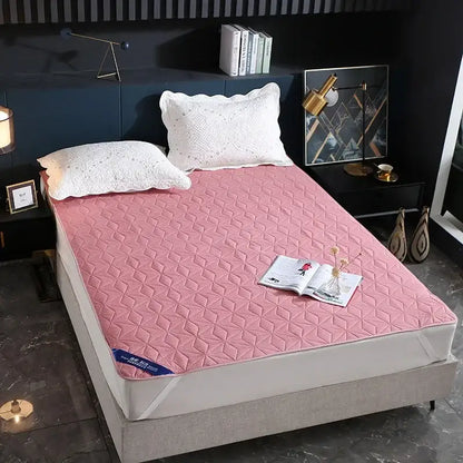 White quilted star pattern waterproof bed protector pad bedroom