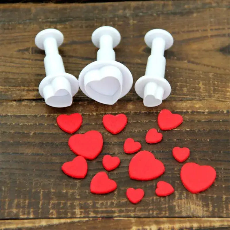 White & red heart star cake decorating cookie cutter set kitchen tool
