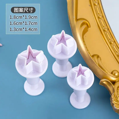 White & red heart star cake decorating cookie cutter set kitchen tool