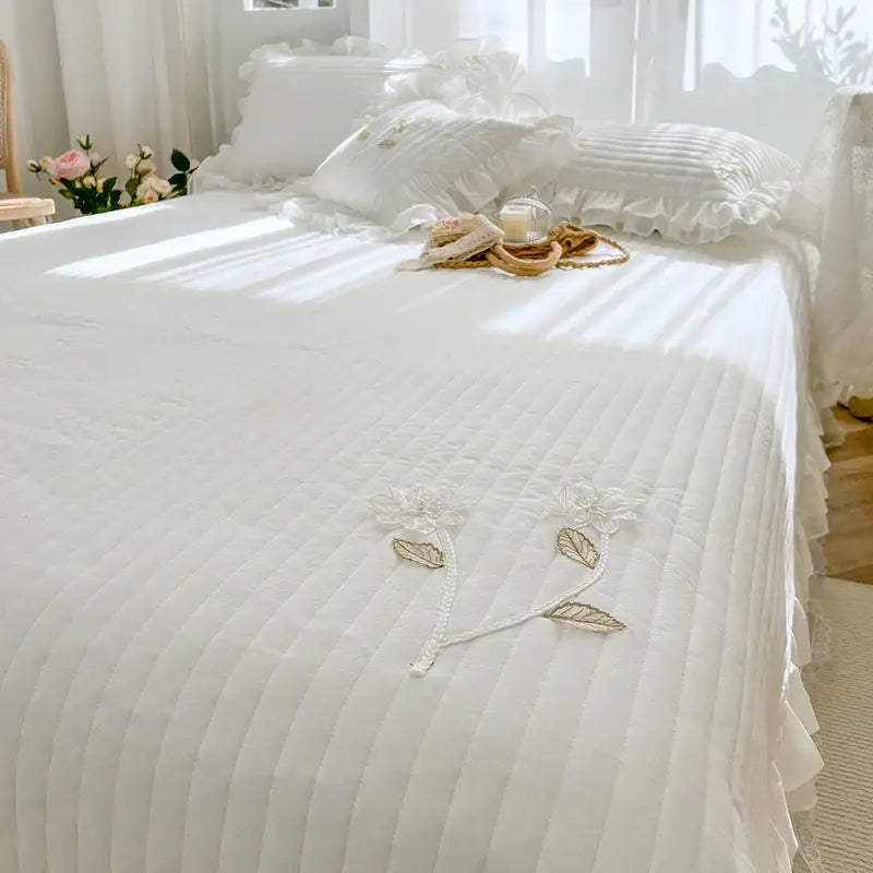 White ruffled quilted bedspread coverlet bedroom lace embroidery