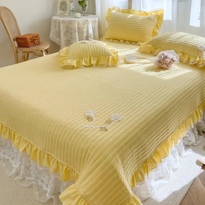 White ruffled quilted bedspread coverlet bedroom lace embroidery